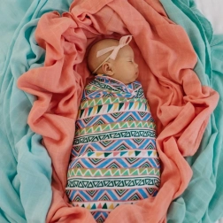 Tommy Lise mušelínová plena z biobavlny Ethnic Festive 120 × 120 cm