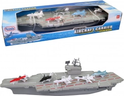 Hračka loď pro děti