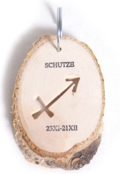 Dřevěný přívěsek znamení Střelec small foot