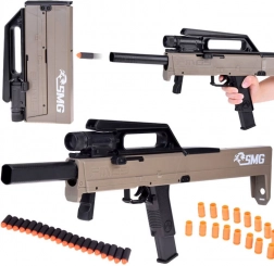 Pěnový samopal se zásobníkem a nábojnicemi