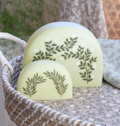 A Little Lovely Company malé noční světlo – Půlměsíc