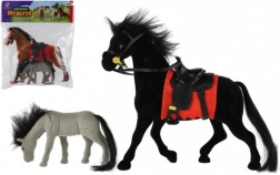 Hračka kůň s sedlem a hříbětem