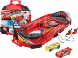autodráha carrera speed arena disney cars 2,77 m v přenosném kufříku