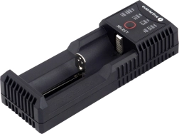 Univerzální nabíječka EVERACTIVE UC-100C s funkcí powerbank pro Li-ion a Ni-MH