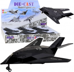 Černý vojenský stíhač s efekty světla a zvuku 1:400