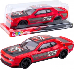 Sportovní vůz s pohonem zadních kol červený