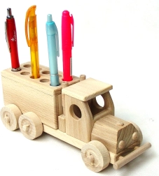 Ceeda Cavity dřevěný stojánek na tužky – náklaďák