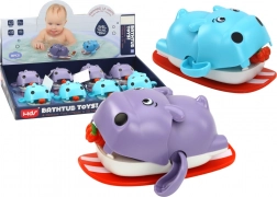 Natahovací koupací hračka – plovoucí hroch na prkně