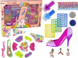 Sada na nehty a šperky barevná