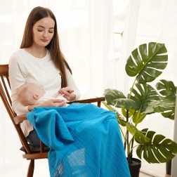 Tommy Lise mušelínová plena Abyss Blue 120x120 cm