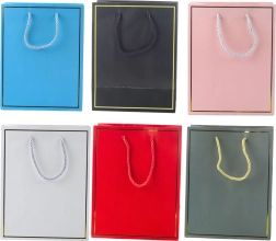 Dárková taška se zlatým rámečkem 23 × 18 × 10 cm