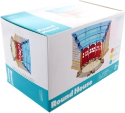 Maxim depo s točnou pro tři lokomotivy