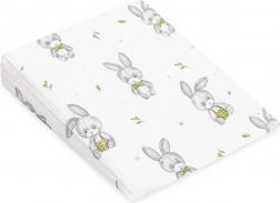 Mušelínový povlak na dětský polštář – klín NEW BABY Standard 30×37 cm, motiv Bunny
