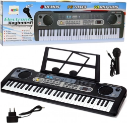 Elektronický klávesový nástroj s mikrofonem pro děti