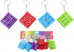 Klíčenka s motivem piškvorky