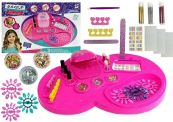 Souprava na úpravu nehtů s UV lampou a laky