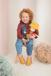 Lilliputiens panenka Lea s kabelkou