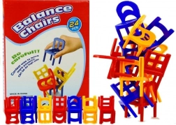 Spadající židle – balanční stolní hra pro děti i rodinu