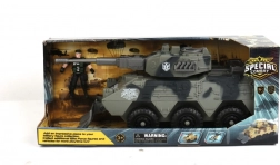 Vojenské auto se sadou doplňků