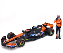 Kovový model mclaren mcl38 f1 1:24 s figurkou jezdce