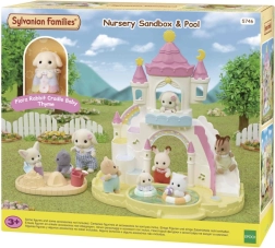 Sylvanian Families hřiště se skluzavkou a bazénem