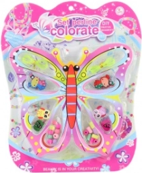 Dřevěné korálky pro děti – sada s motivem motýlka