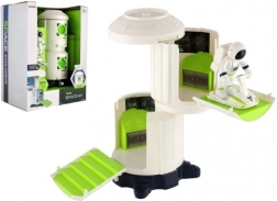 Vesmírná stanice se světly a zvuky s astronautem na baterie