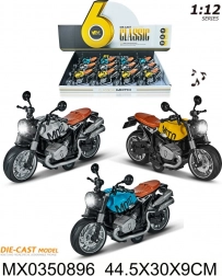 Motorka 1:12 se světlem a zvukem, zpětný chod a otevírací kufr