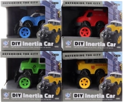 Šroubovací auto s velkými koly na setrvačník