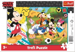 Puzzle TREFL Mickey Mouse na venkově 15 dílků