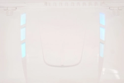 Dětské elektrické terénní auto PASSION 4x4, bílé