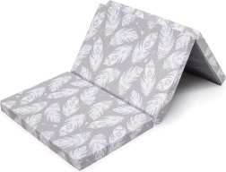 Skládací dětská matrace do postýlky 120×60×5 cm s potahem s motivem peří NEW BABY