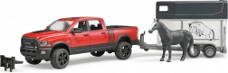 Bruder terénní auto s přepravníkem na koně