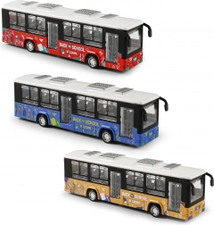 Kovový autobus s otevíracími dveřmi