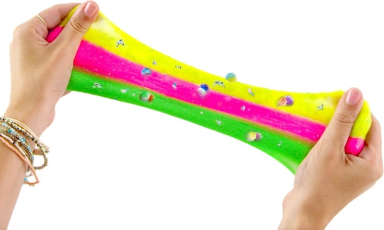 Barevné a třpytivé textury pro smyslovou zábavu