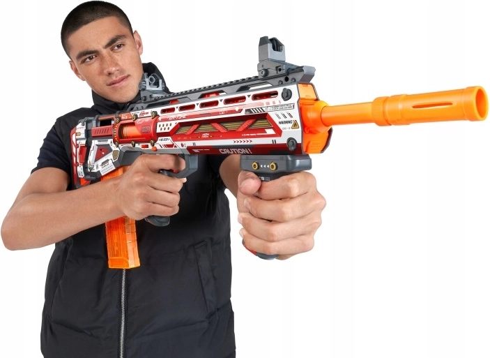 Stabilní úchop a taktický design pro lepší kontrolu