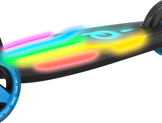 LED světelná show v podestě i kolech