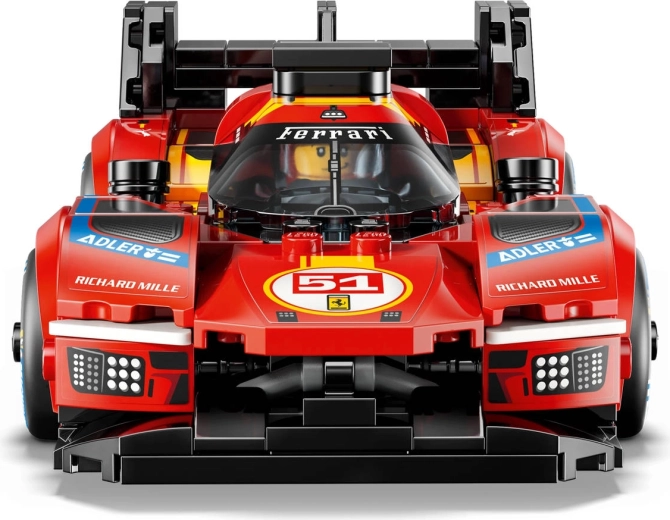 Autentický závodní vzhled Ferrari