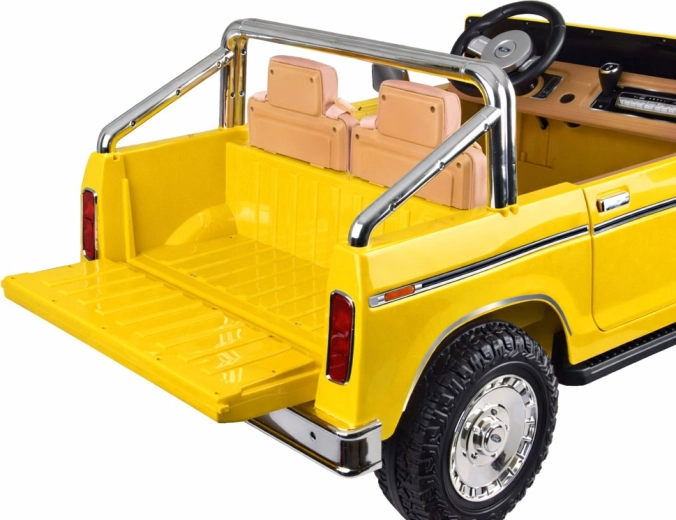 Retro pickup s praktickými detaily