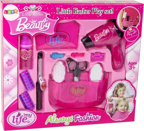 Realistické kadeřnické doplňky