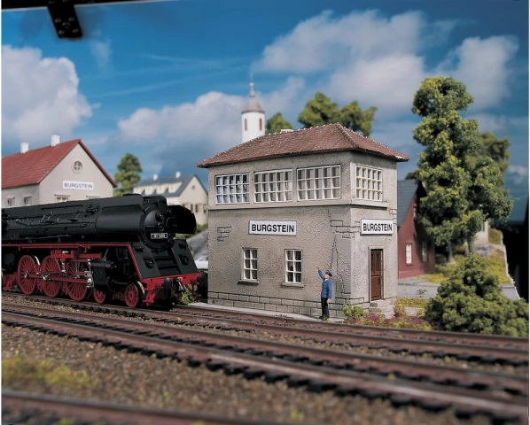 Piko Hobby stavědlová věž Burgstein H0 stavebnice
