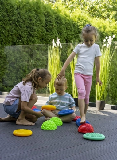 Trénink rovnováhy a koordinace hrou