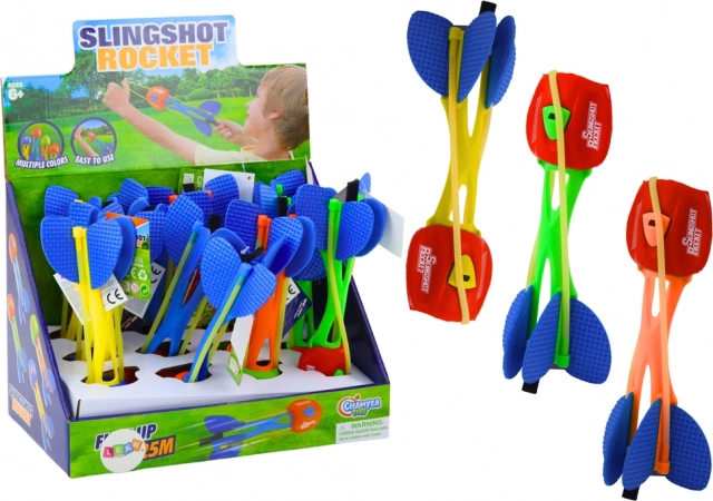 pěnová vystřelovací raketa s prakem, dolet až 25 m