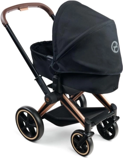 Realistický design podle CYBEX PRIAM