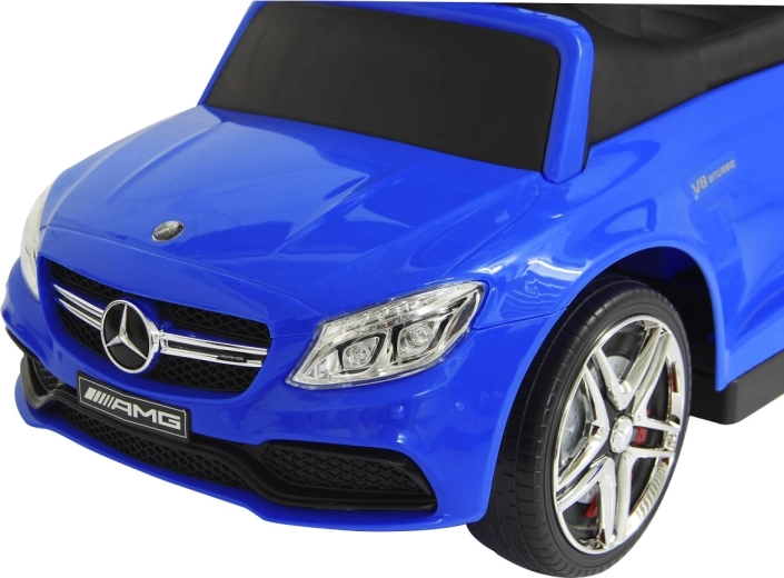 Stabilní provedení a design věrný Mercedes‑AMG