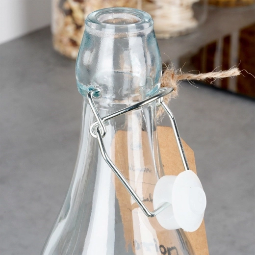 Křišťálově čiré sklo pro stylové servírování