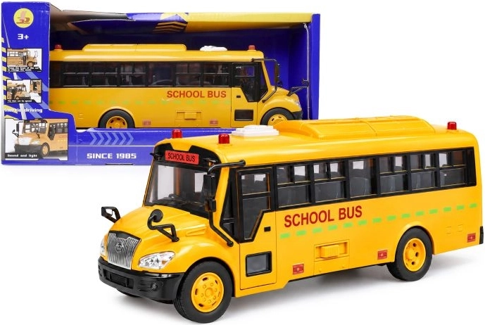 Školní autobus