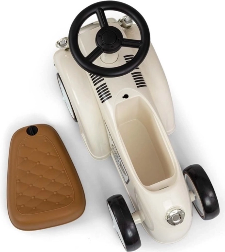 Úložný prostor pod sedadlem