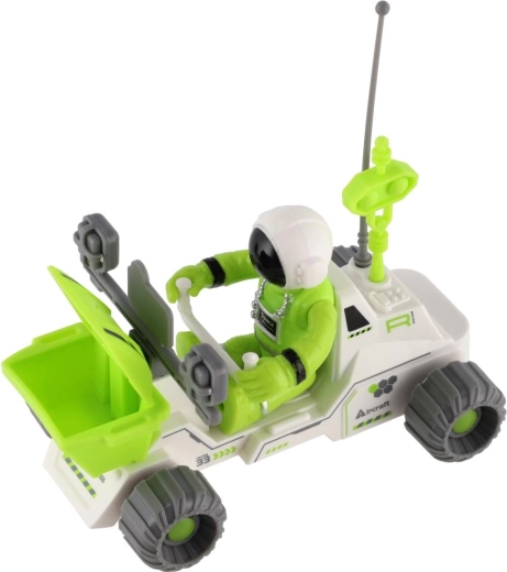 Realistické detaily a kokpit s astronautem