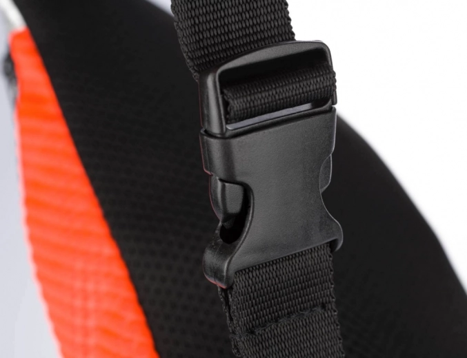 Nastavitelný popruh s pevnou přezkou